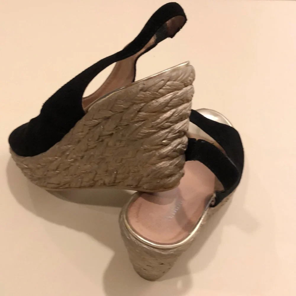 Nardo Black suede sling back wedge
